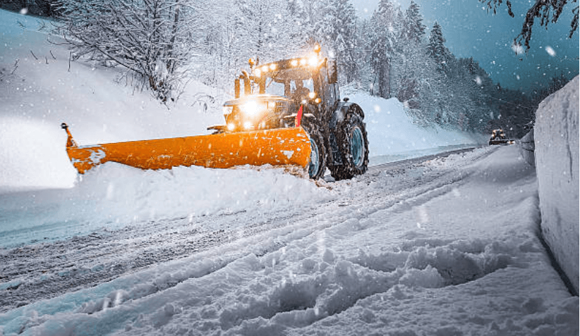 Fast Commercial Snow Removal Services for Winter Weather Emergencies